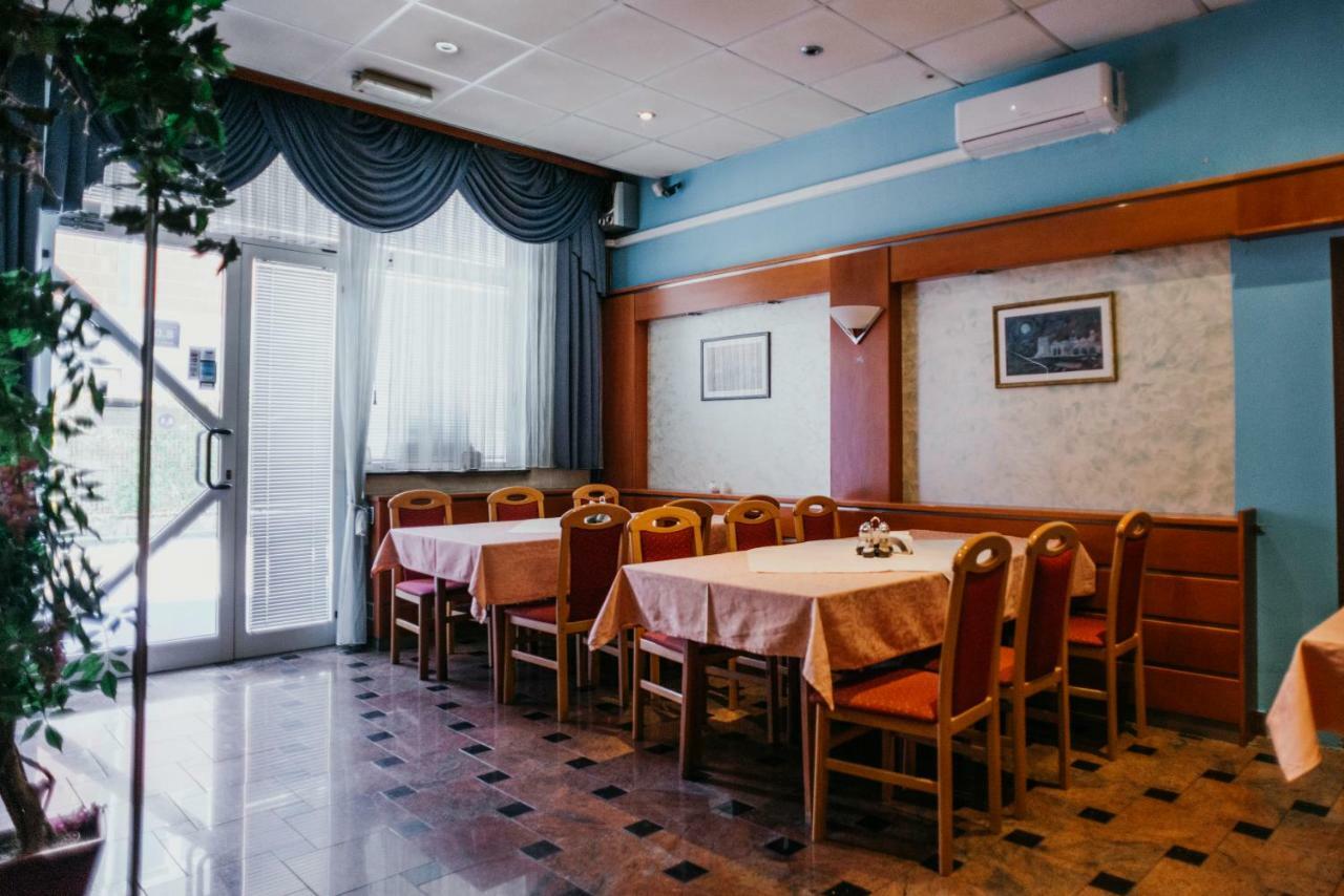 Guest House Sv. Nikola Dugo Selo Luaran gambar
